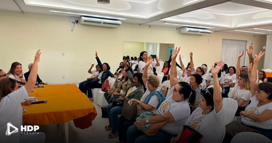 Professores da rede estadual anunciam mobilização nesta terça na Assembleia Legislativa e mantém indicativo de greve