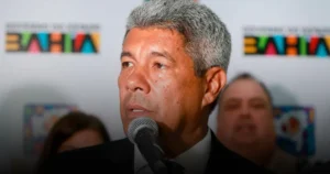 Governo da Bahia antecipa salário e feriado do Dia do Servidor Público; confira